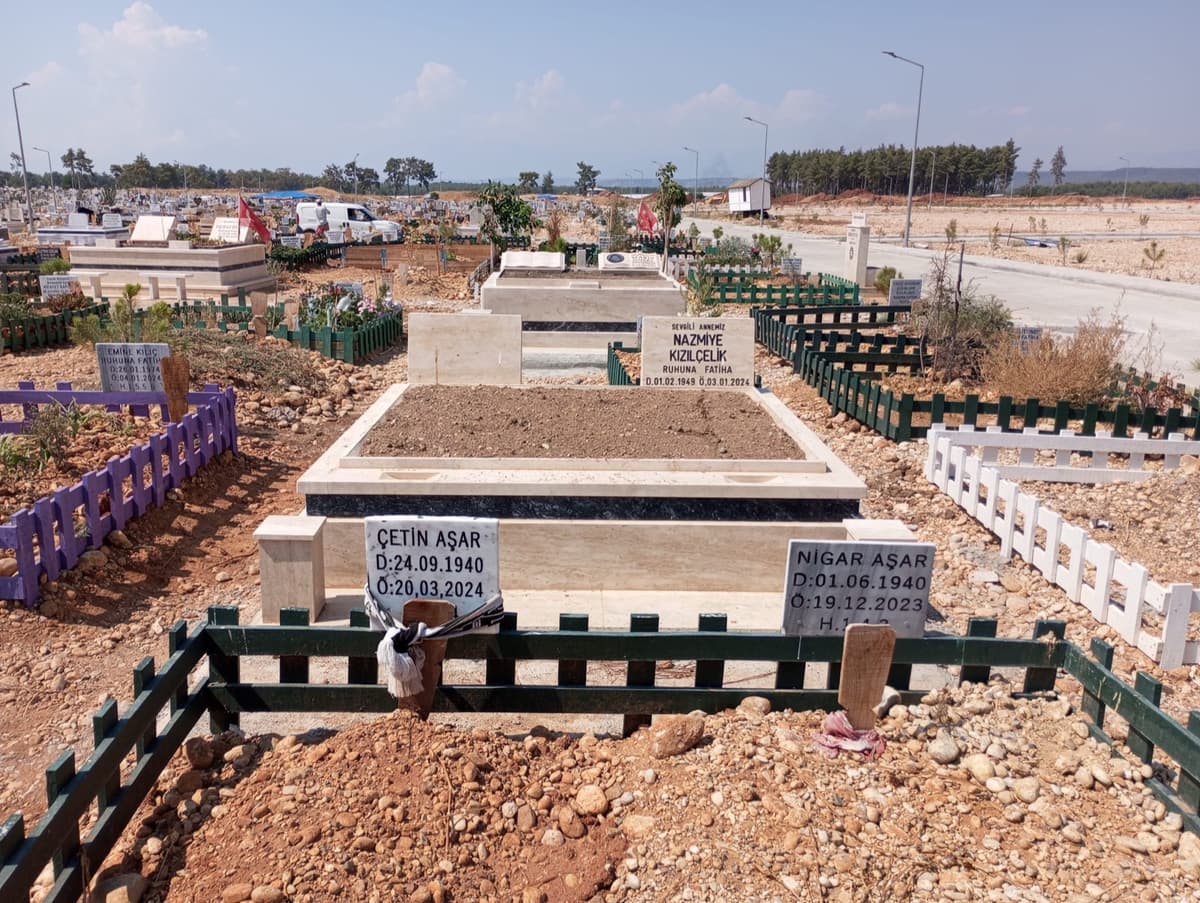 5'lik Çift Kişilik Mezarlarımız 3