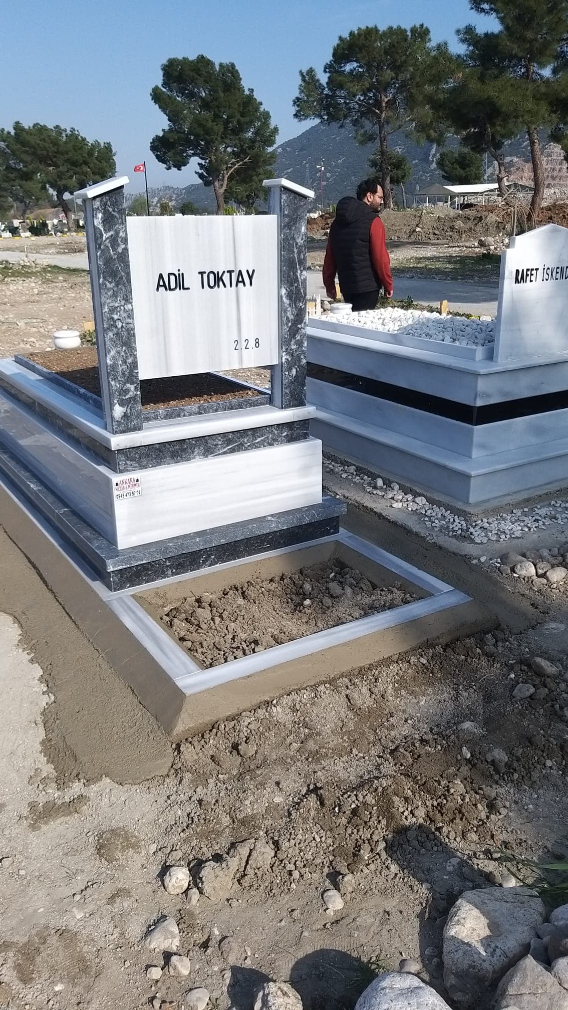 5'cm kalınlıktaki mermer mezar modellerimiz 6
