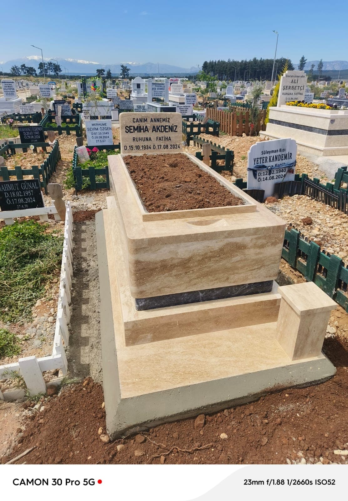5'cm kalınlıktaki mermer mezar modellerimiz 8