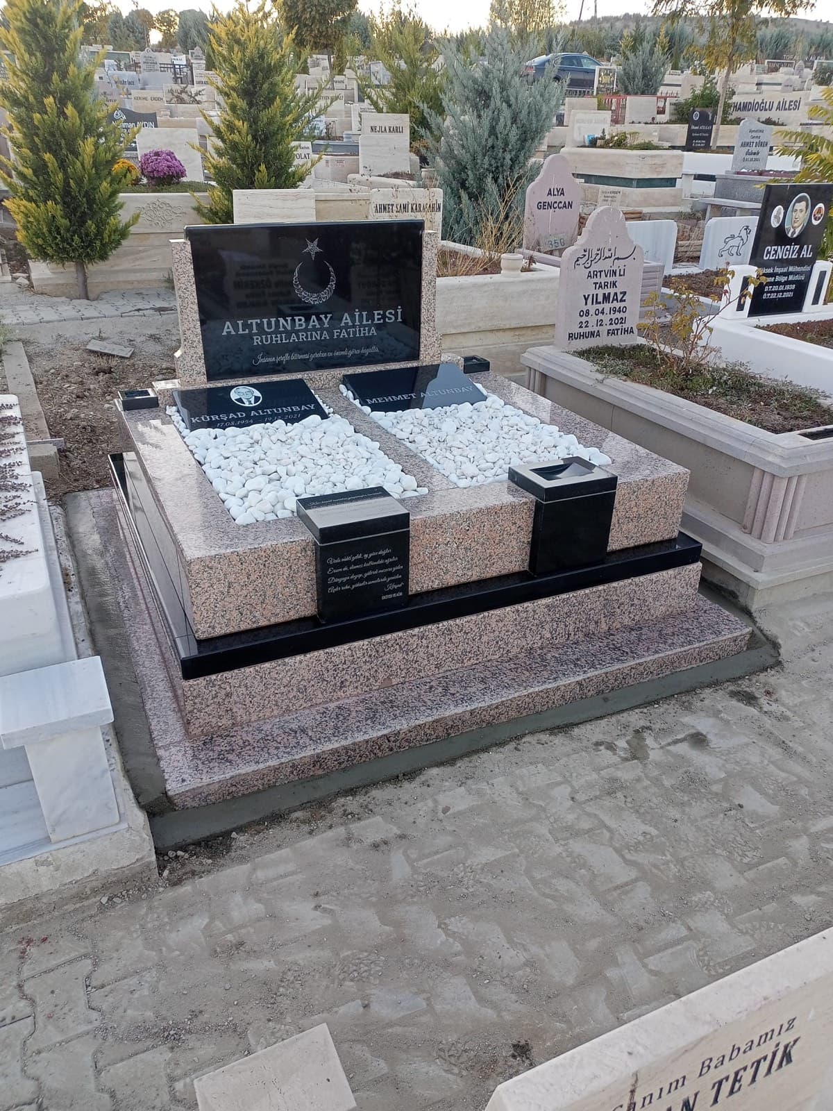 Granit Mezarlar 3